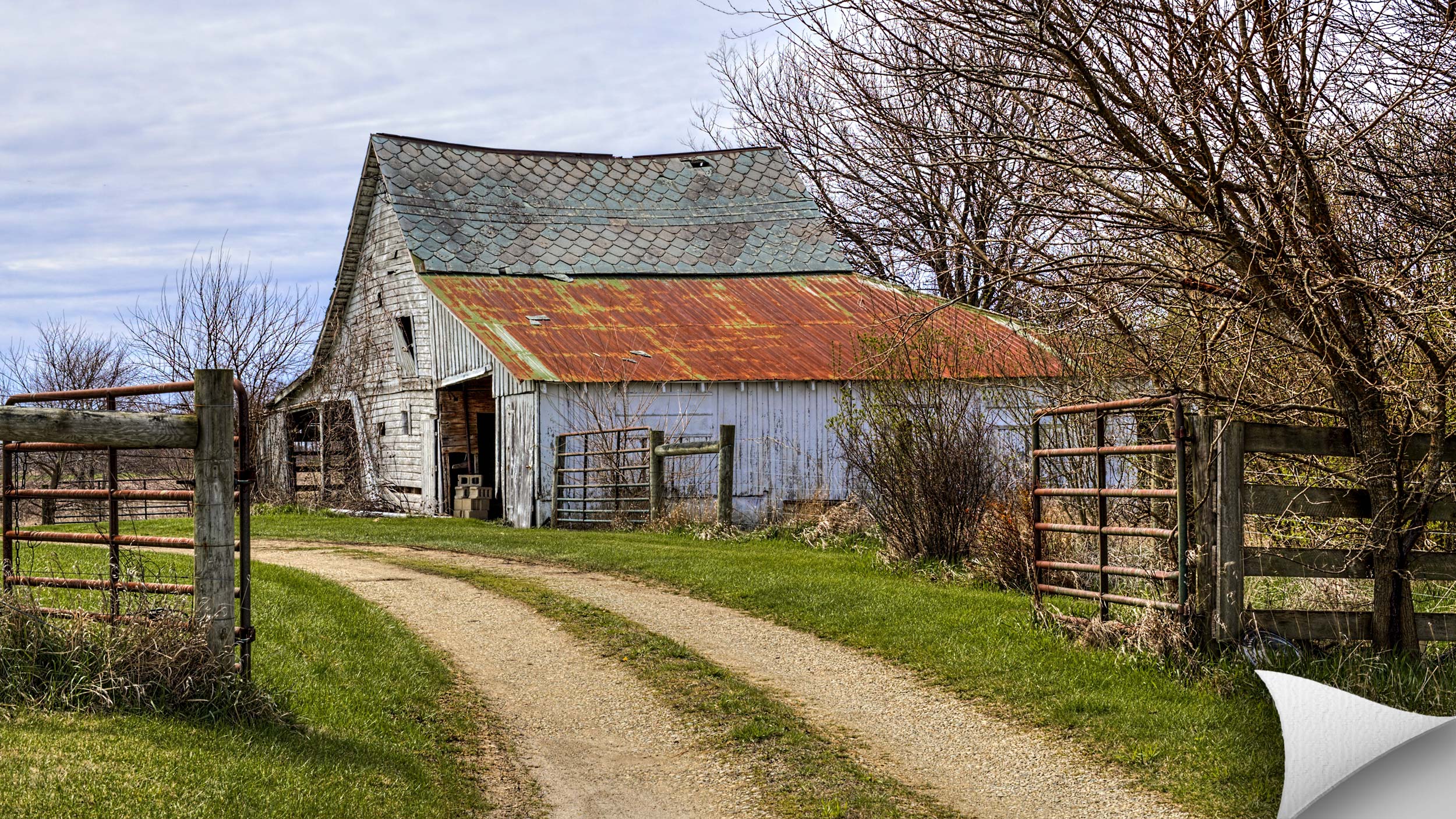 PX028-Barn - Framed Black